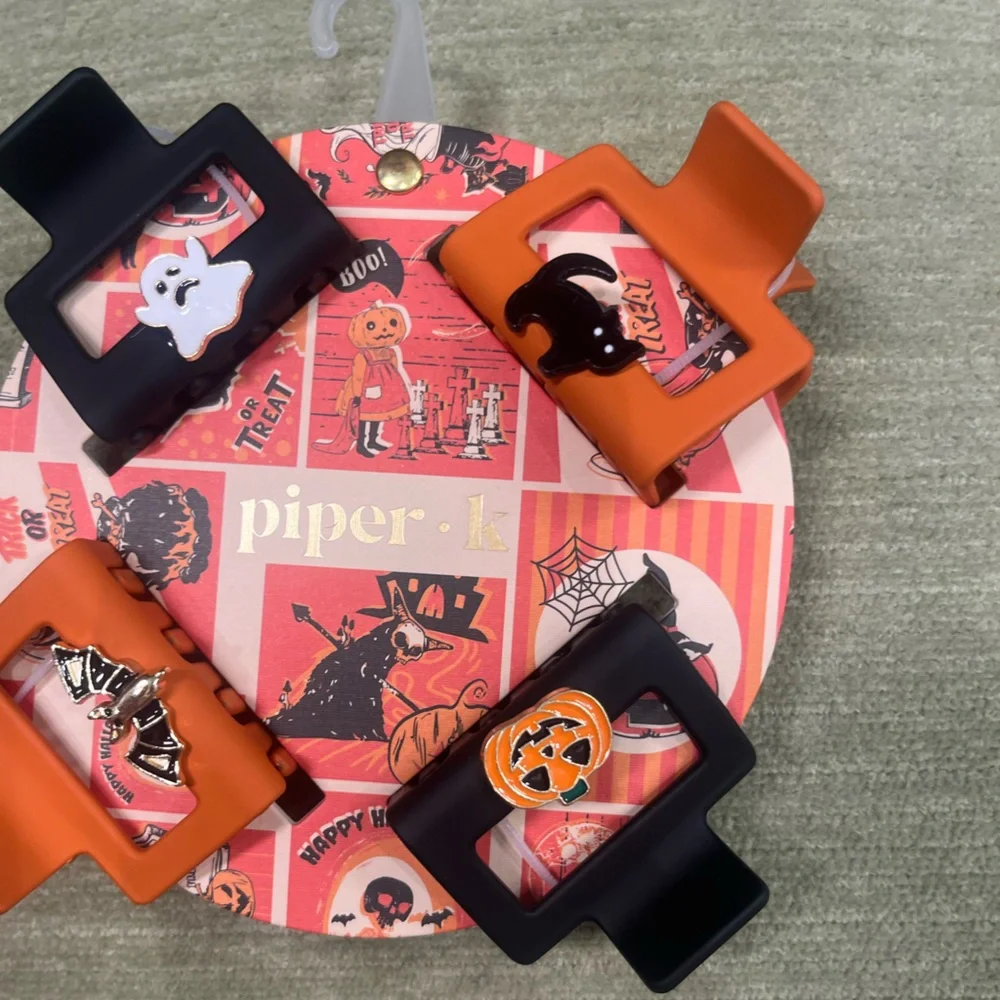NWT 👻🦇🎃🐈‍⬛ Piper K Gorgeous Halloween Hair Claw Clips Set of 4